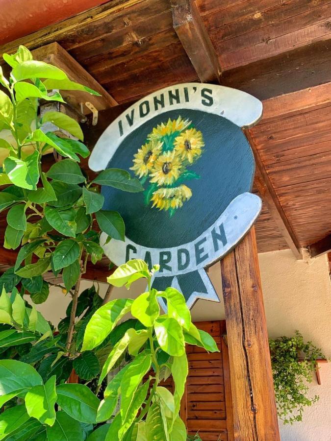 Ivonnis Garden Villa Mesimvria  Buitenkant foto